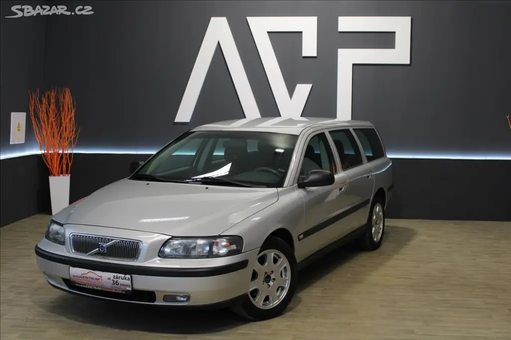 Volvo V70, 2.4i*125kW*BEZ KOROZE*